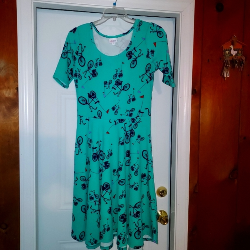 Lularoe Nicole vintage unicorn L